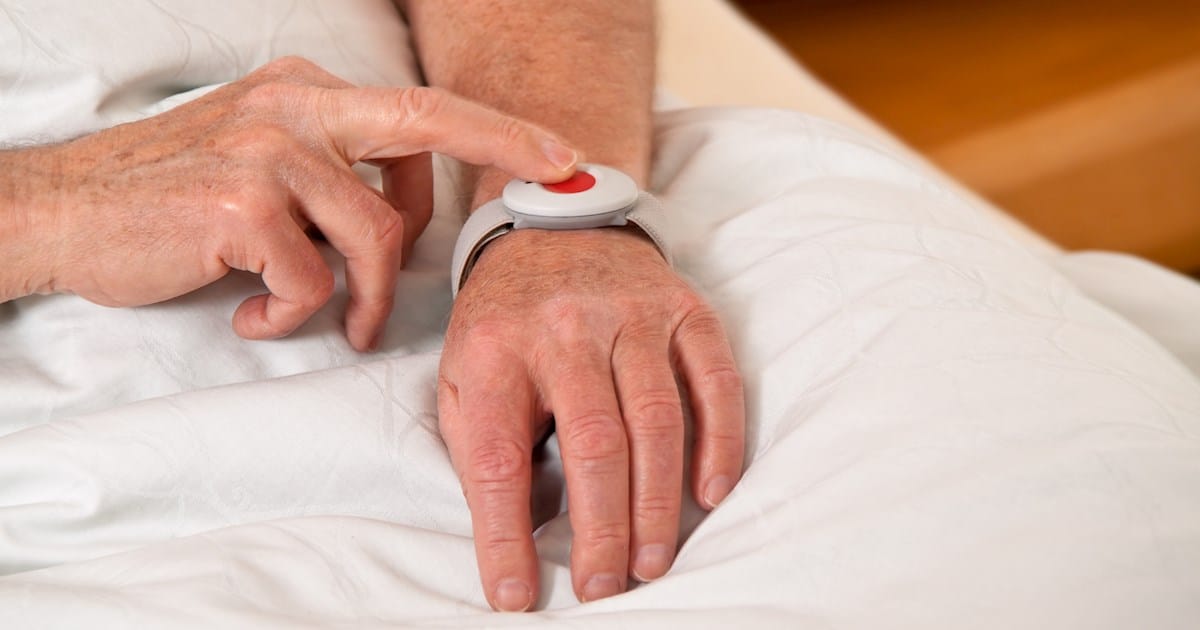 bracelet urgence personne agées