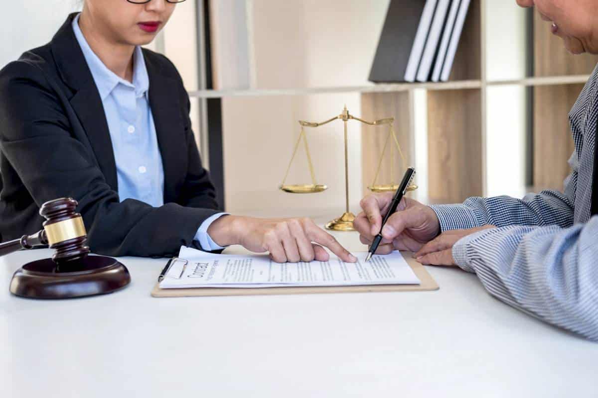 Pourquoi Faire Appel A Un Avocat Pour Une Succession