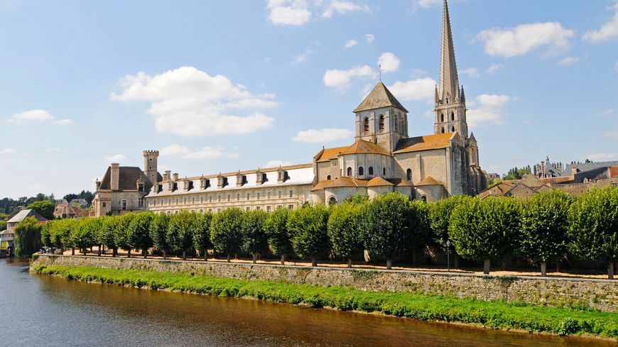 Abbatiale De Saint Savin Sur Gartempe