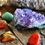 Chakra Cristaux Et Géode Amethyst Pour Lithoterapie
